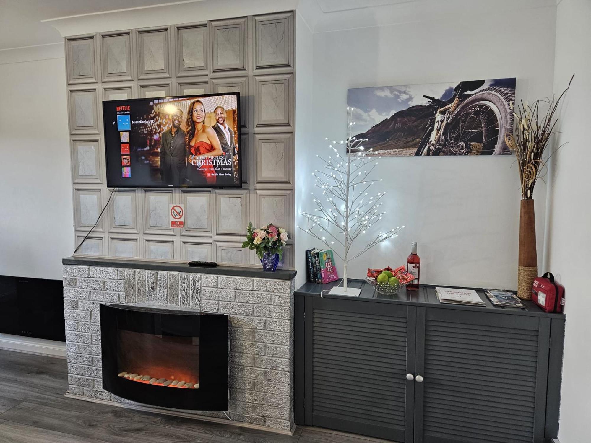 Regina Apartment In Fort William Exterior photo